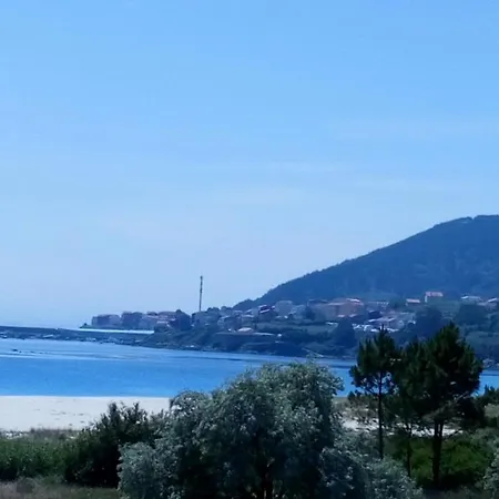 Alojamiento Nuevo Con Vistas En فينيستيري